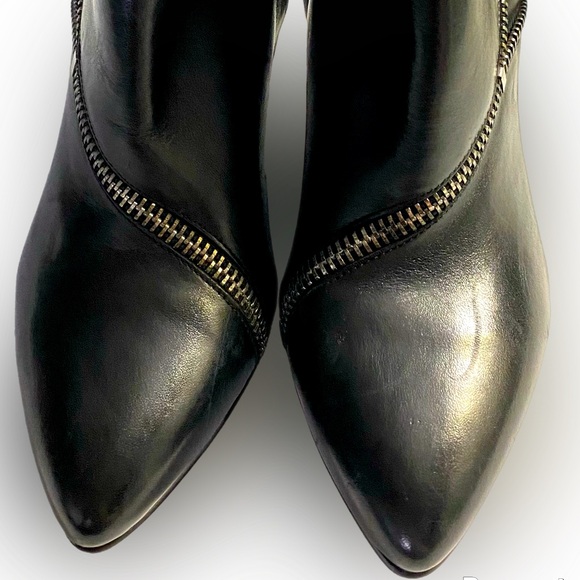 EUC EVA & ZOE To The Point Ankle Booties, Leather, Sz 10, Stilettos, Goth, Badie - Picture 9 of 16